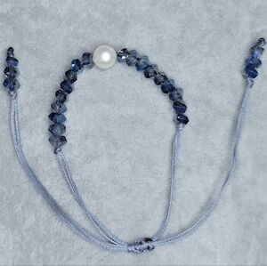 Delicate Blue Krakovski Crystal and Cultured Pearl Bracelet